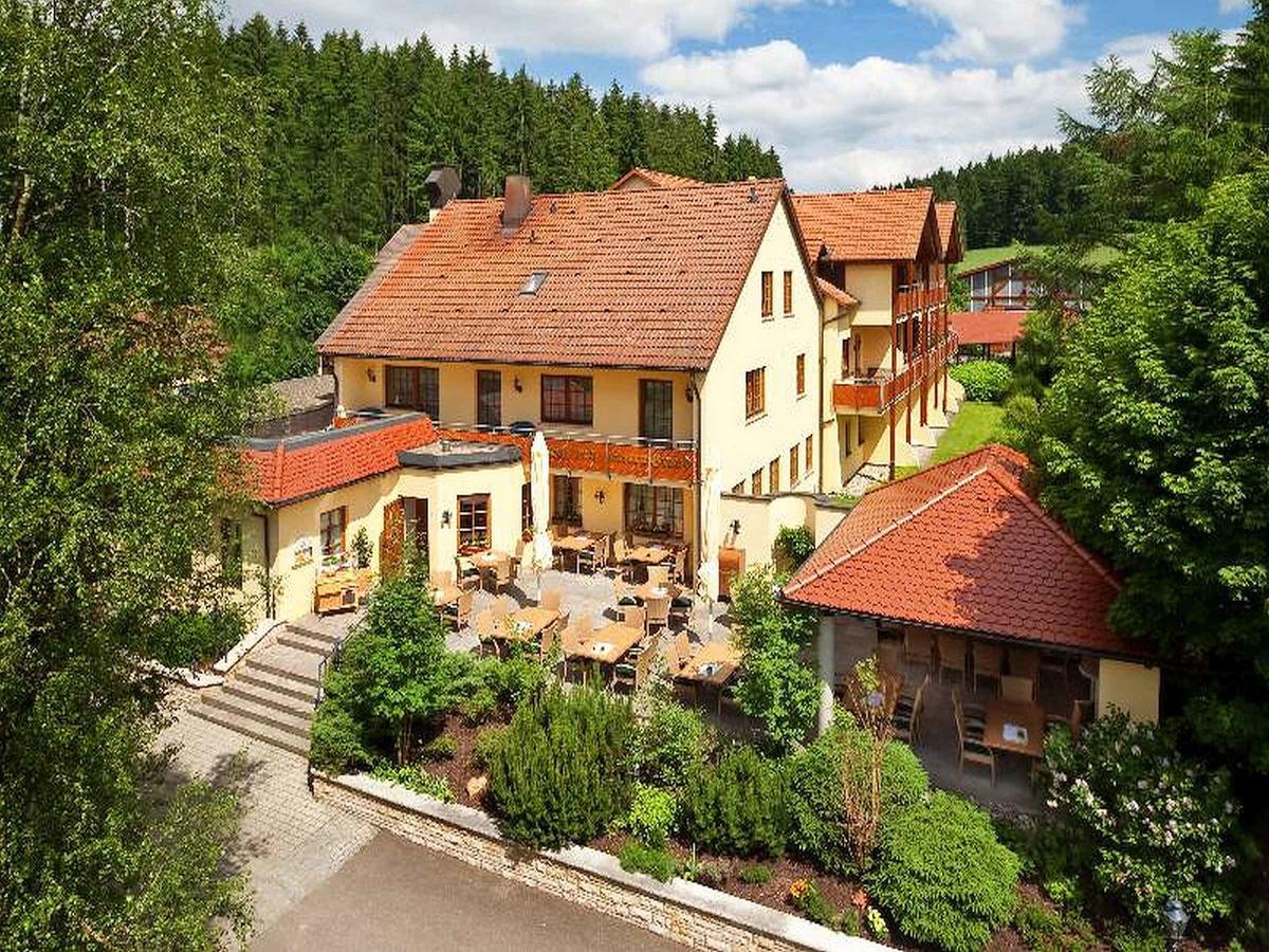 Hotel-Gasthof Zum Sussen Grund Albstadt Exteriér fotografie